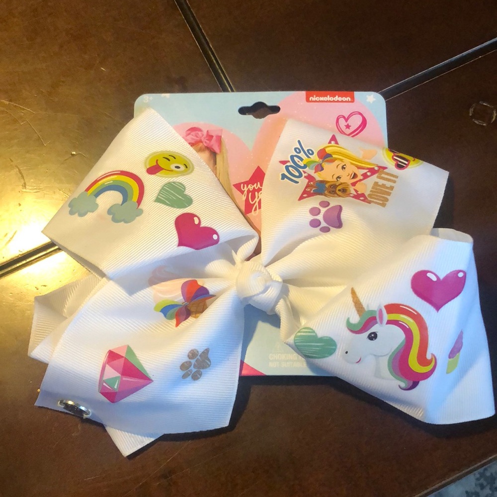 Jojo Siwa Bow